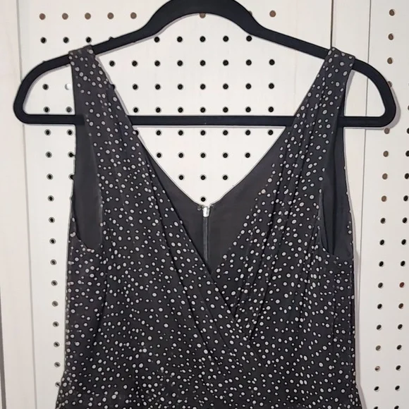 Talbots Pure Silk Size 10 Black w/ Cream Dots Midi Dress Sleeveless Pleated - Picture 4 of 8